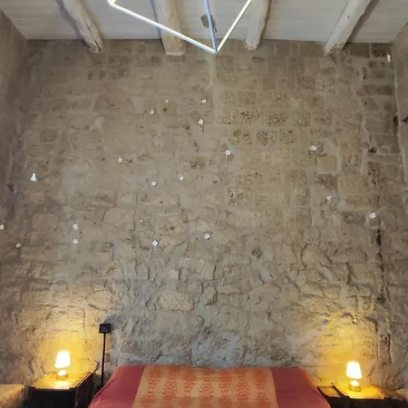 Magma - & Roof Guest house