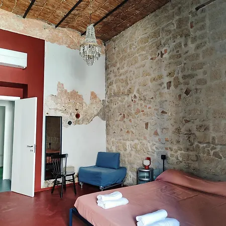 Magma - & Roof Guest house 3*